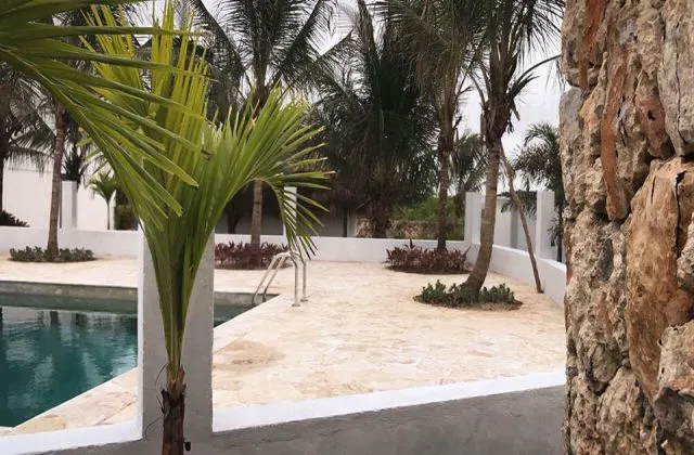 Hotel Las Flores pool punta cana
